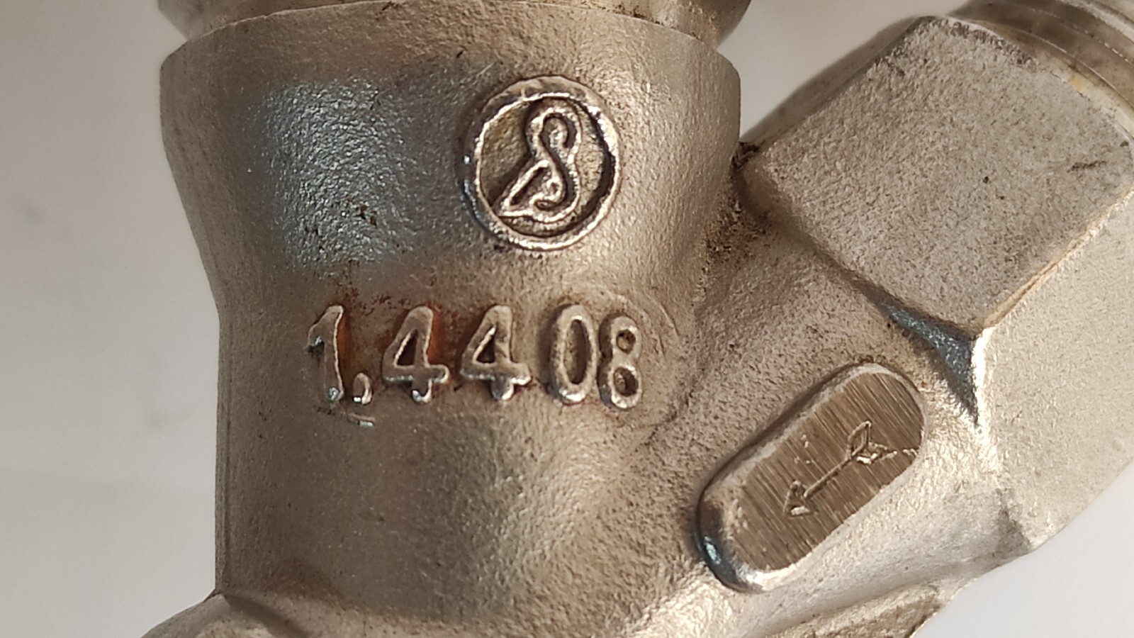 admin/uploads/uploads/Parker 810VSN08T120BH000 SS High Pressure Angle Seat Valve 58187-0407_1.webp